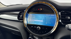 MINI Hatchback 1.5 Cooper Classic Premium 5dr Petrol Hatchback